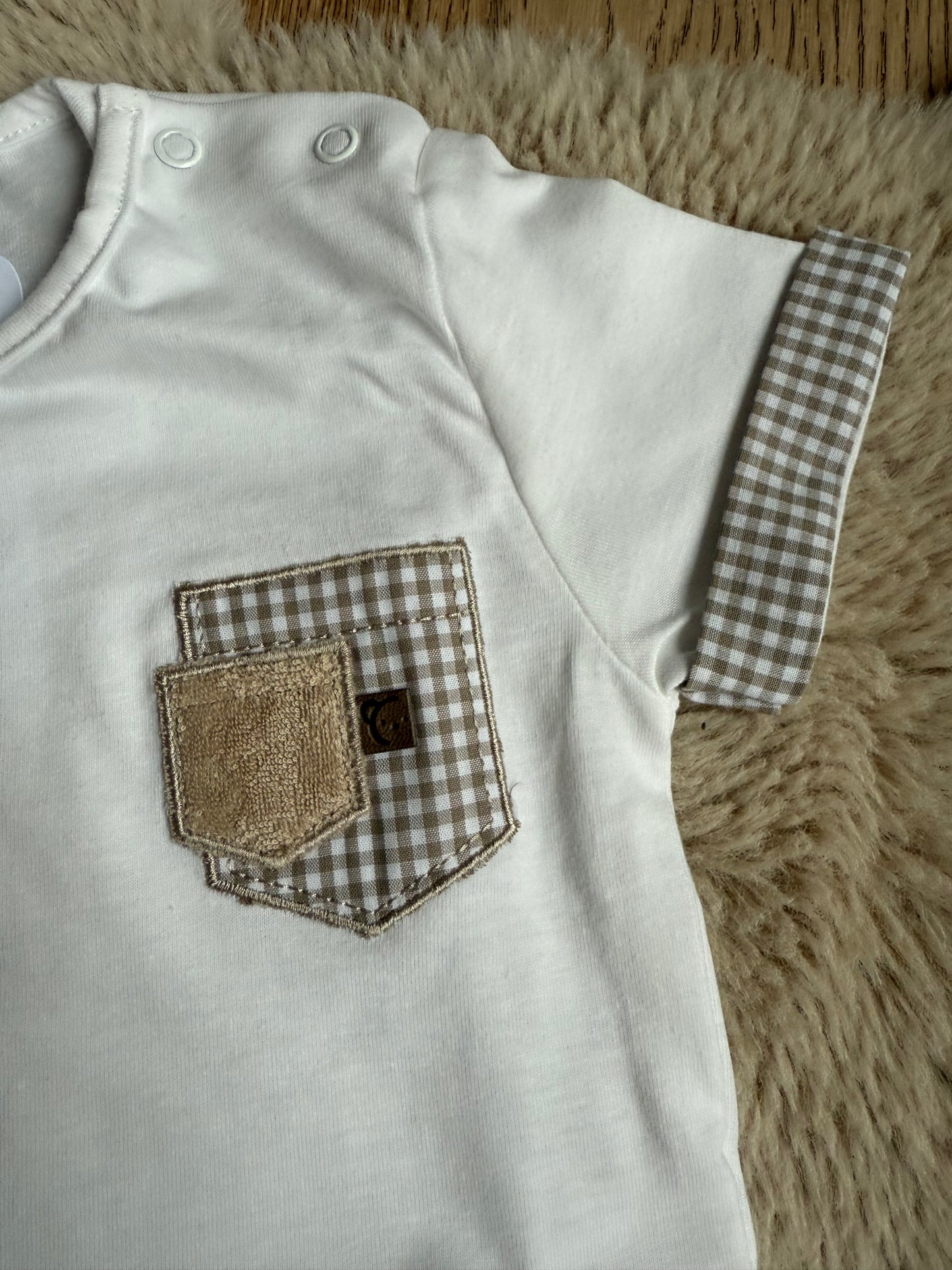 Amaury - tweedelig setje t-shirt en beige geruite broek Calamaro Baby