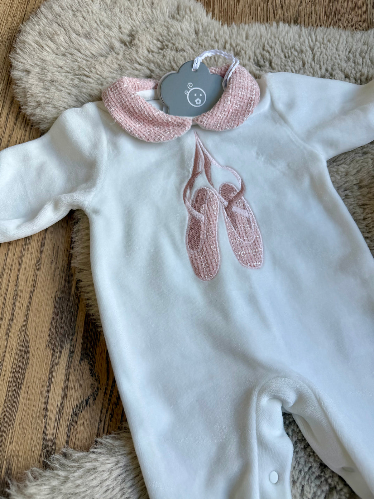 Baby boxpakje Ballerina met roze strik details – Chic by Deolinda