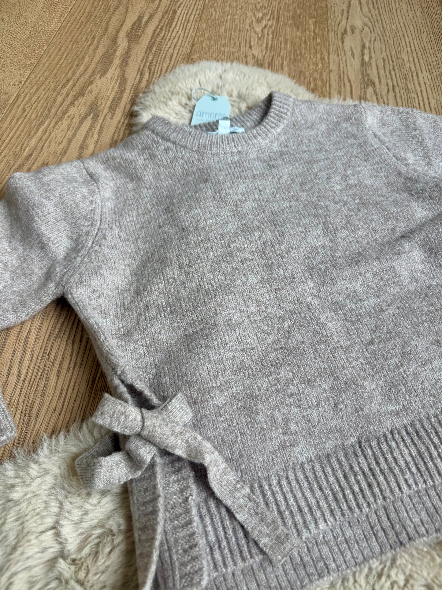 meisjes beige sweater met strikken aan de zijkant - Newness