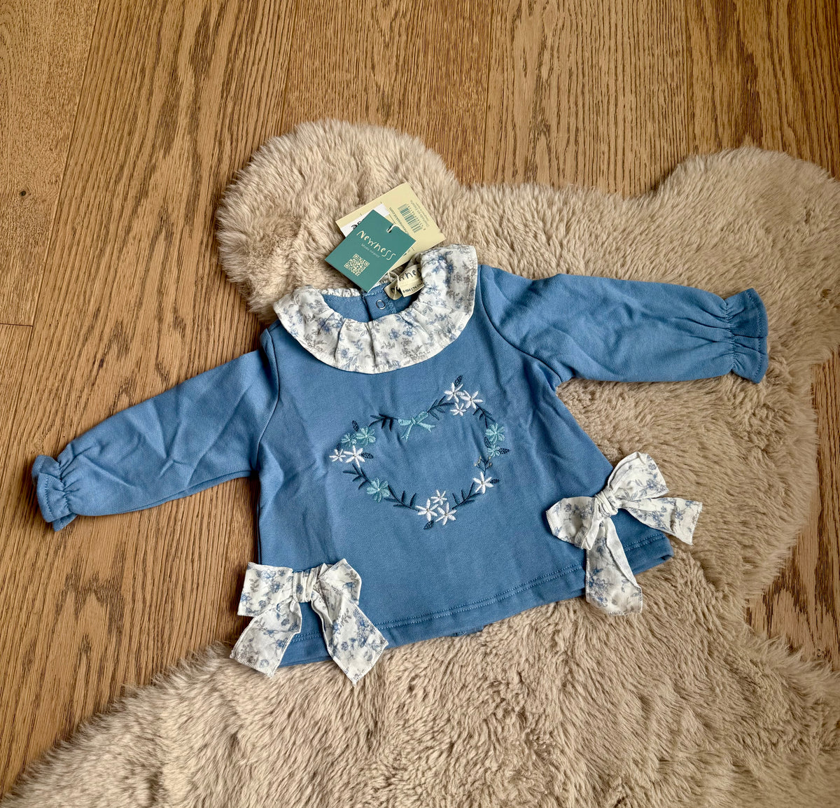 gekraagde fleece sweater met strikjes en lange mouwen - Newness