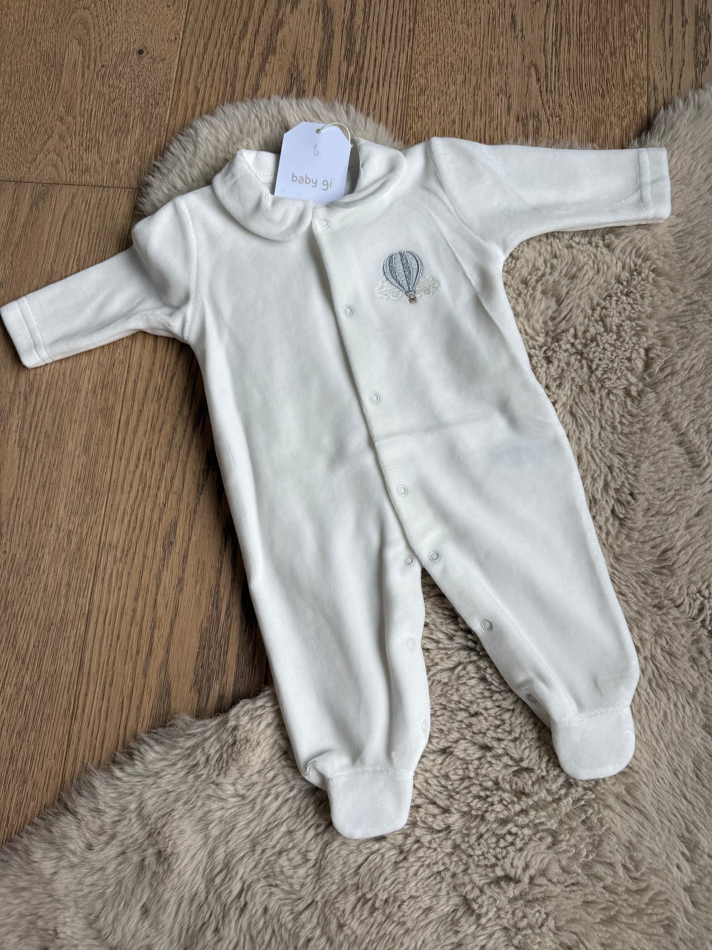 Beige baby velours boxpakje met kraagje en luchtballon - Baby Gi