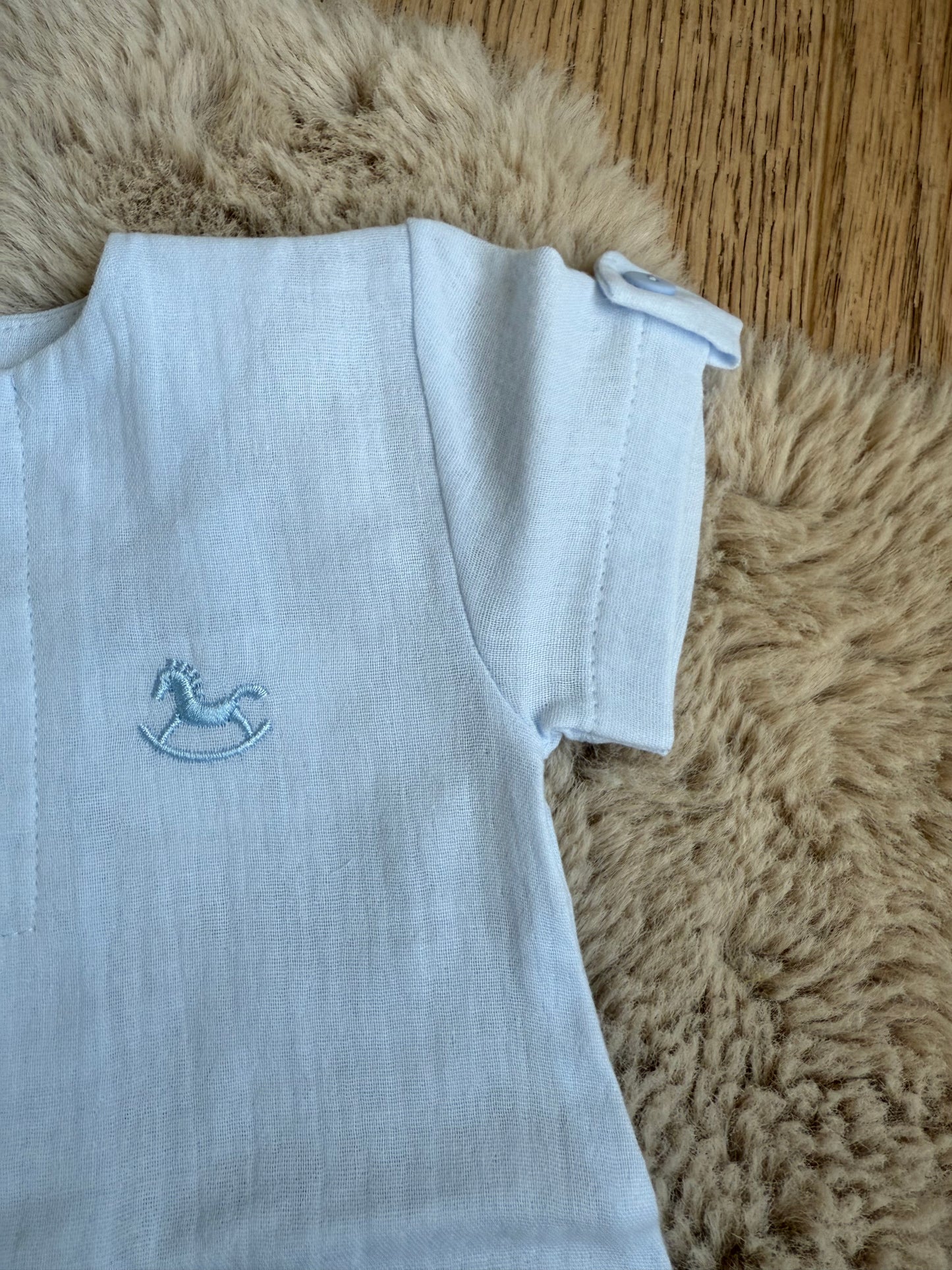 Mathis - licht blauw boxpakje Sofija tetra