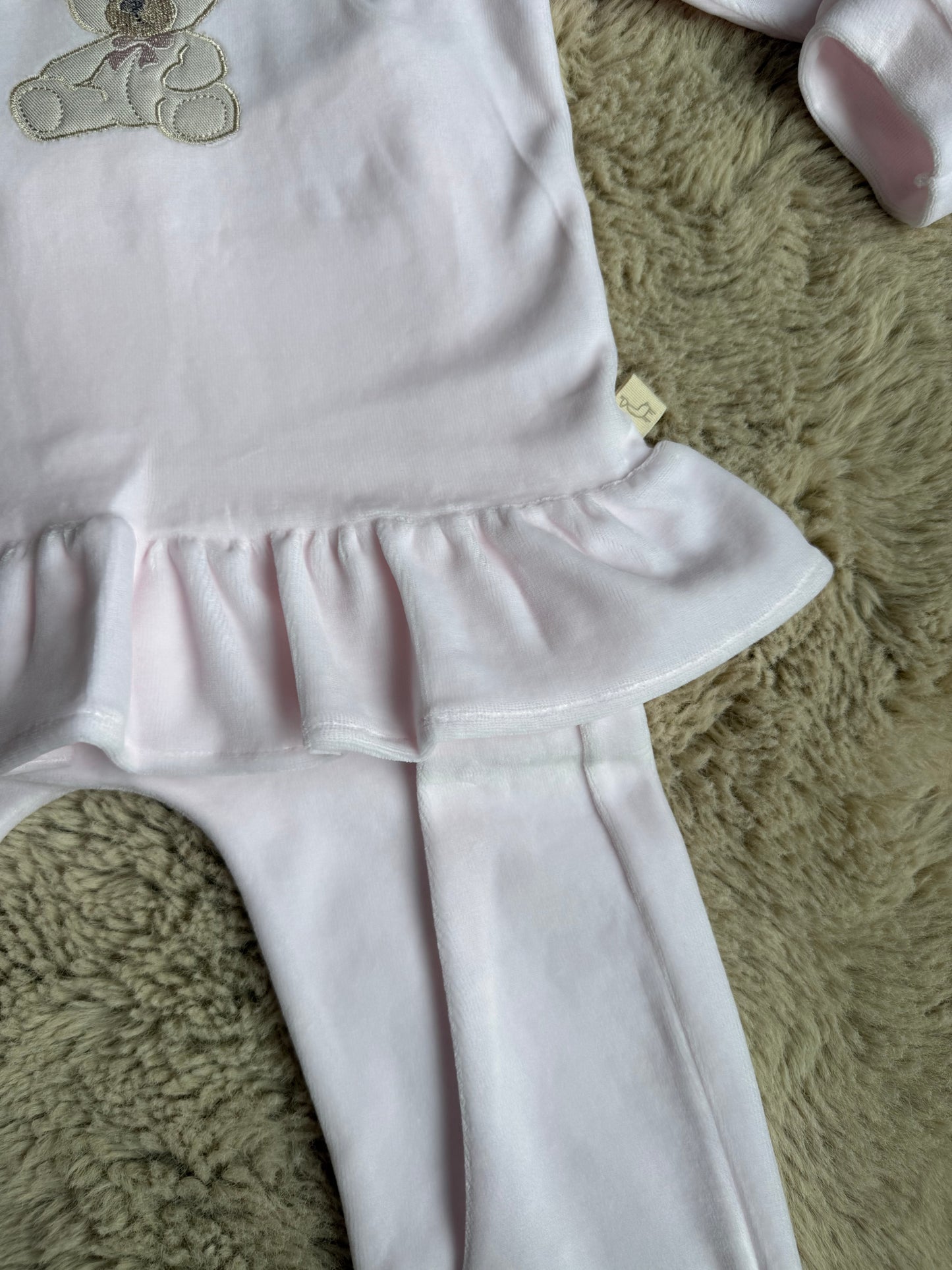 Roze velours pyjama / huispakje met beer - Baby Gi